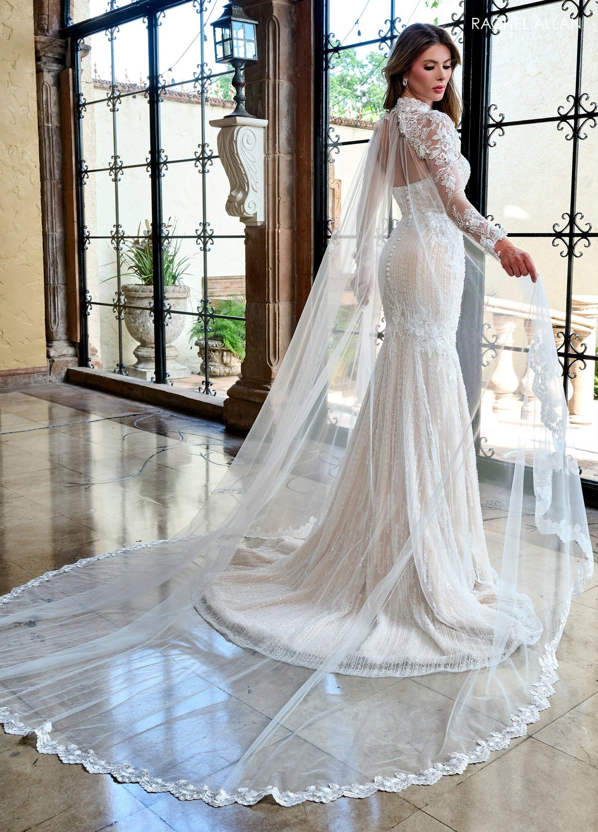 RB5093 IVORY CHAMPAGNE